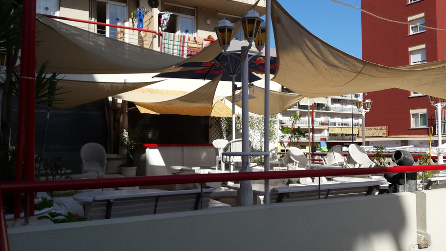 Food & Drinks, Apartaments Mar Blau, Barcelona