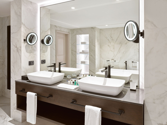 Bathroom 5, Sheraton Zagreb Hotel, Zagreb