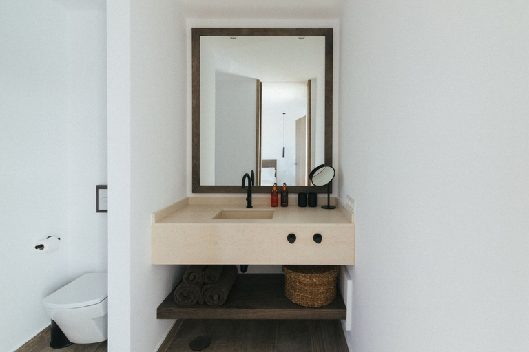 Bathroom 4, Alava Suites, Las Palmas