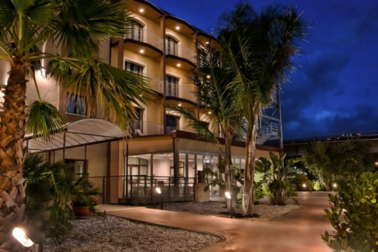 Exterior & Views 2, Viola Palace Hotel, Messina