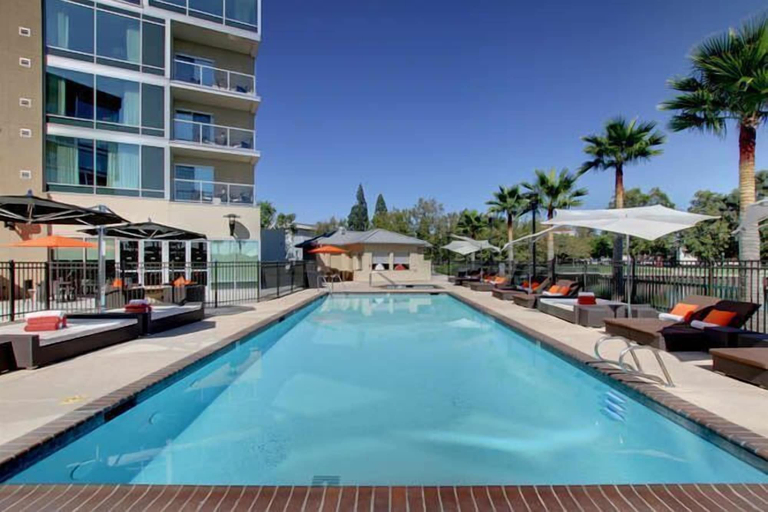 Sport & Beauty 5, University Plaza Waterfront Hotel, San Joaquin