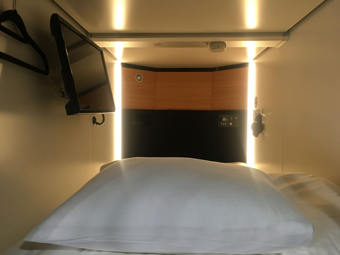 Bedroom 3, The Global Hotel Tokyo, Shinjuku