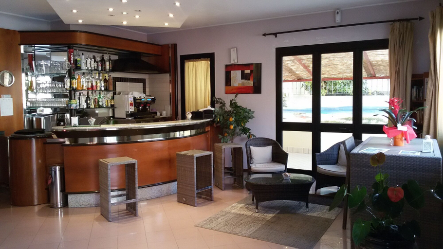 Food & Drinks 5, Residence Europa, Sassari