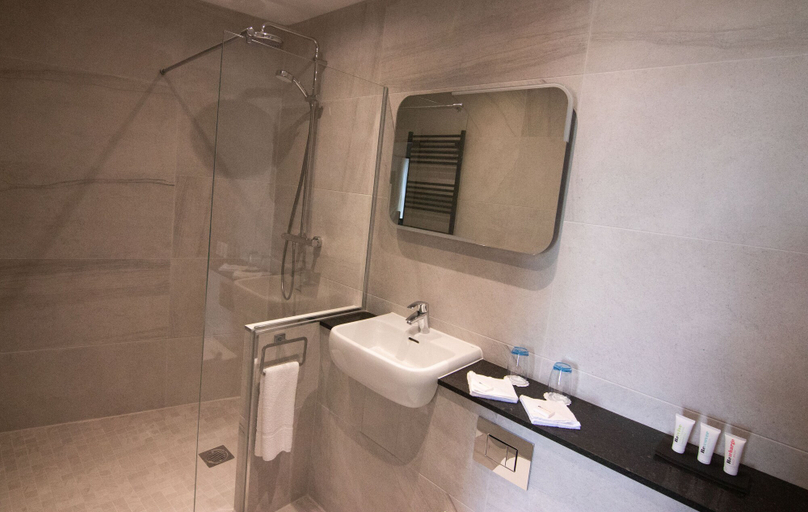 Bathroom, The Marine Boutique Hotel