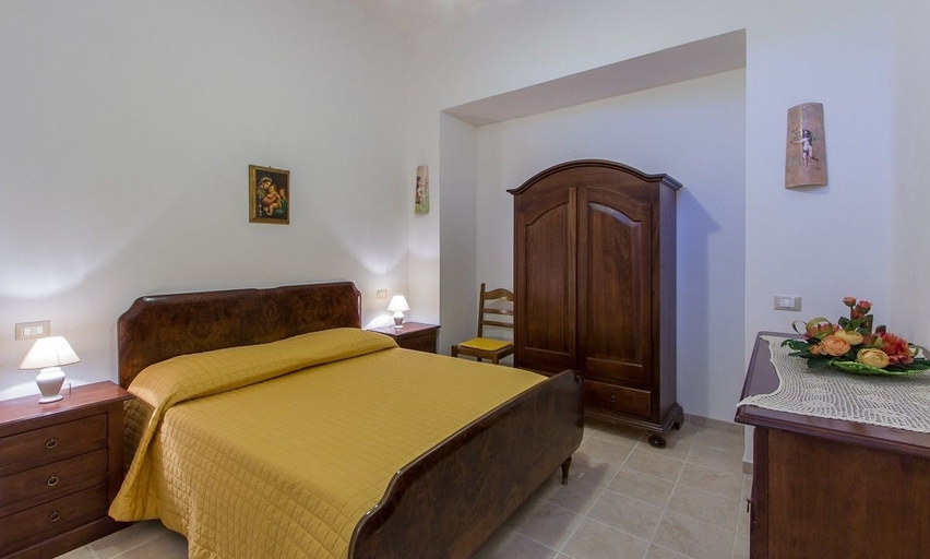 Bedroom 2, L'Antica Marina, Taranto