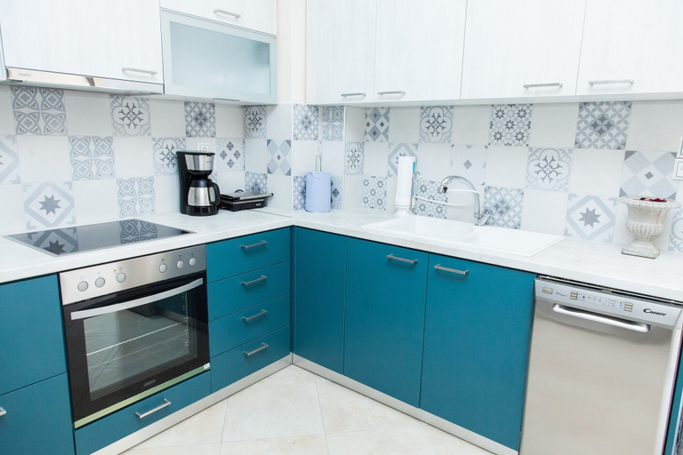 Others 4, Great Apartment in Piraeus, Attica