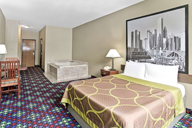 Bedroom 5, Super 8 by Wyndham Gurnee, Lake