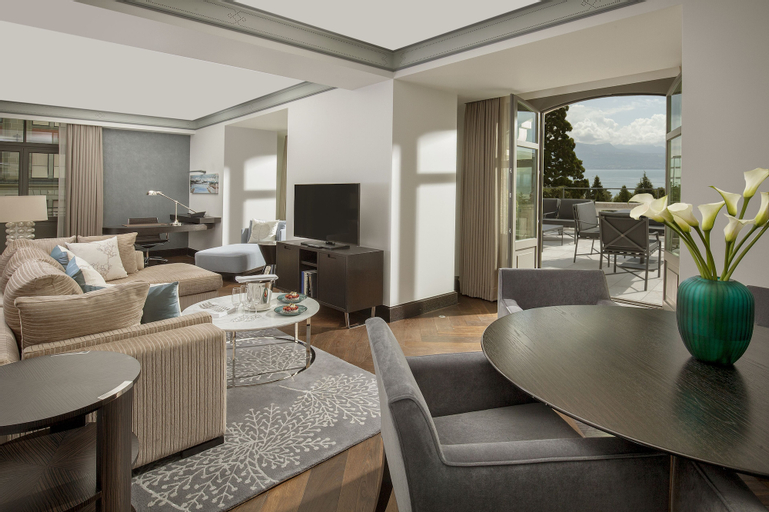 Bedroom 3, Royal Savoy Hotel & Spa, Lausanne