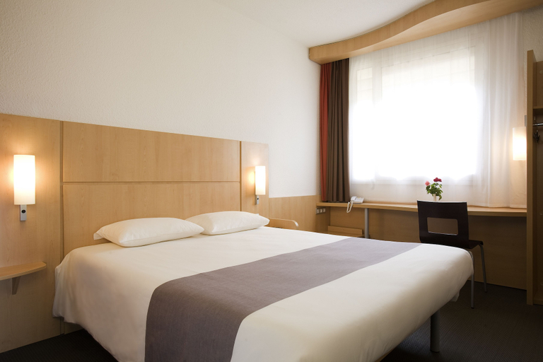 Bedroom 3, ibis Cotonou, Cotonou
