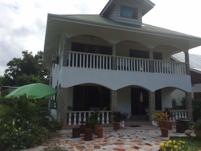 Exterior & Views 2, JML Self Catering Holiday Apartments