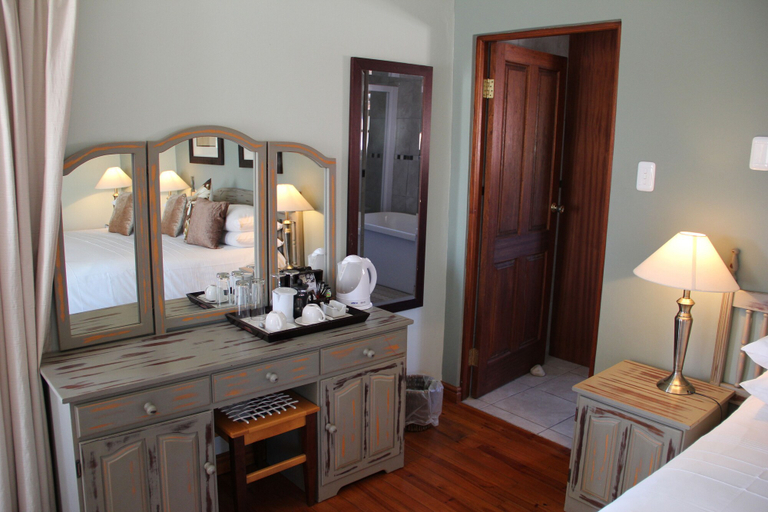 Bedroom 3, Gumtree Guest House, Eden