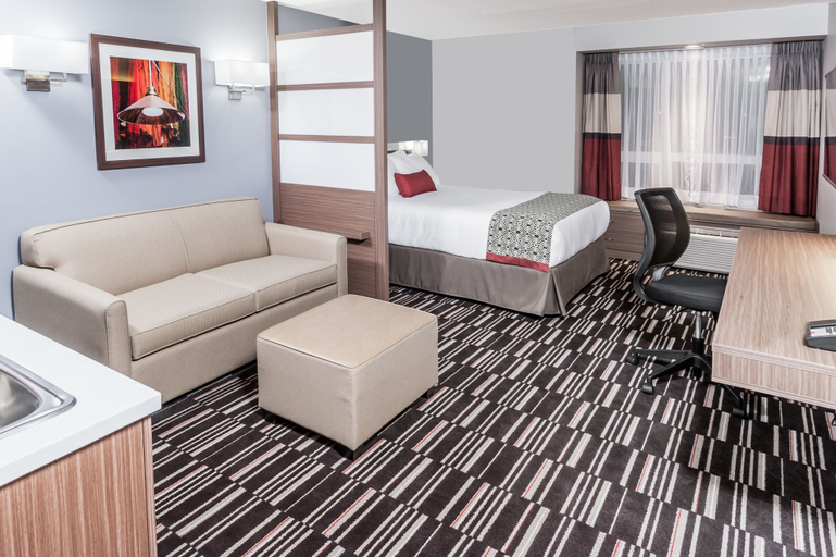Bedroom 3, Microtel Inn & Suites By Wyndham Fort Mcmurray, Division No. 16