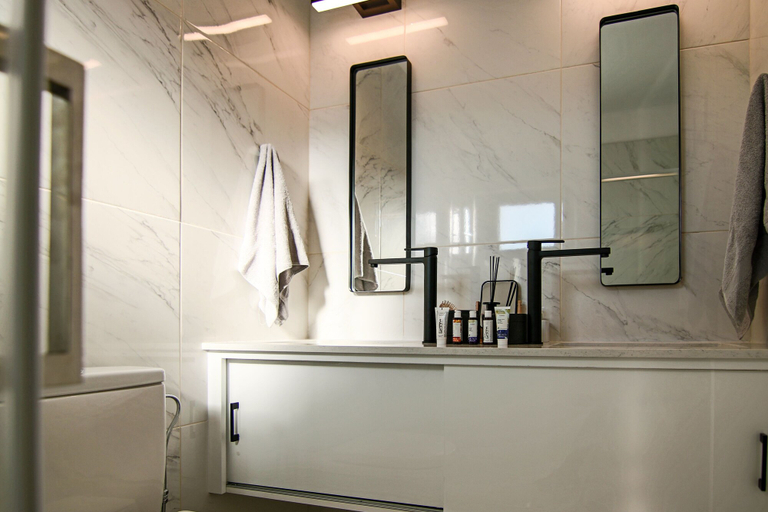 Bathroom 3, Phaedrus Living: Seaside Luxury Flat Athina 109