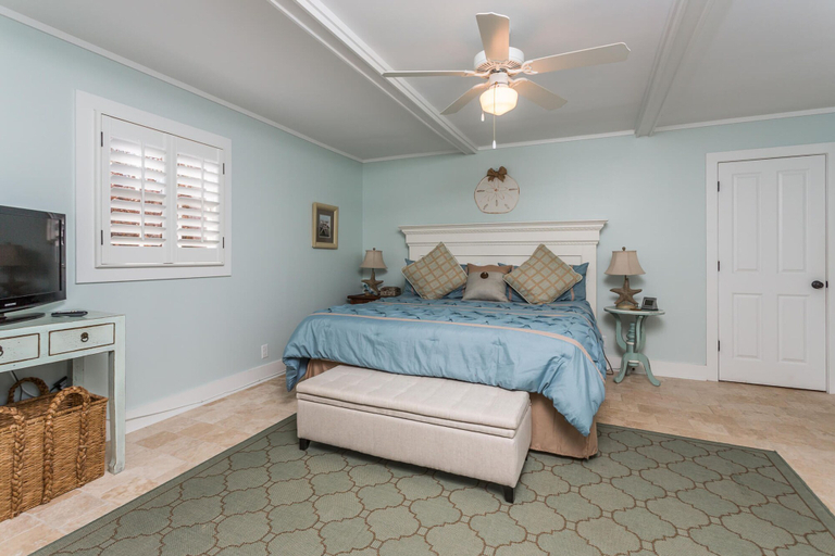 Bedroom 2, 619 Bartow Street by Hodnett Cooper, Glynn