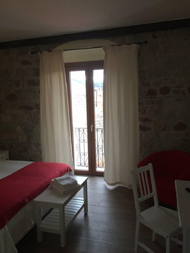Bedroom 4, Bomarosa Rooms, Oristano