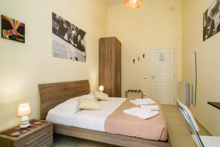 Bedroom 4, Sarracino Relais, Napoli