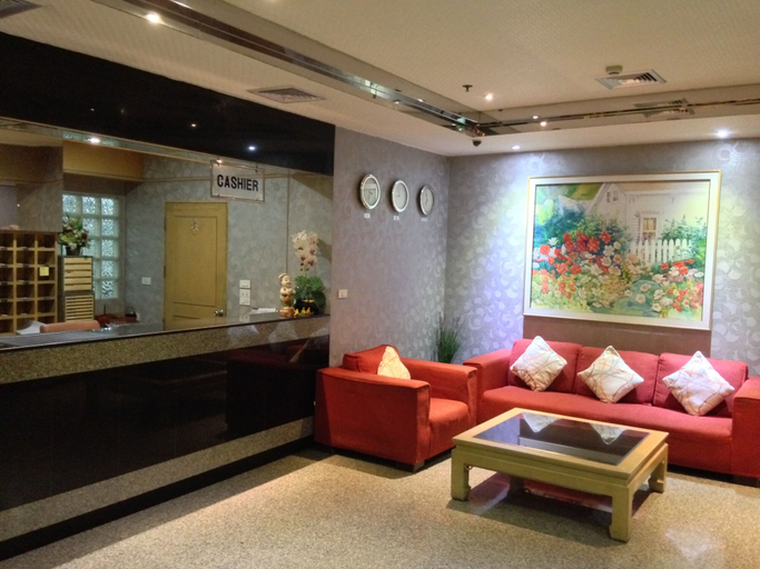 Others 5, Lee Place Hotel, Yannawa