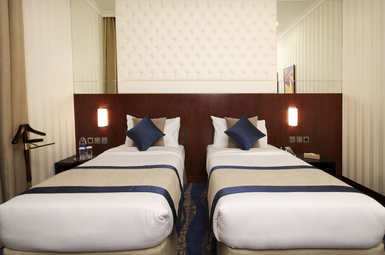 Bedroom 3, Raviz Center Point Hotel, Dubai