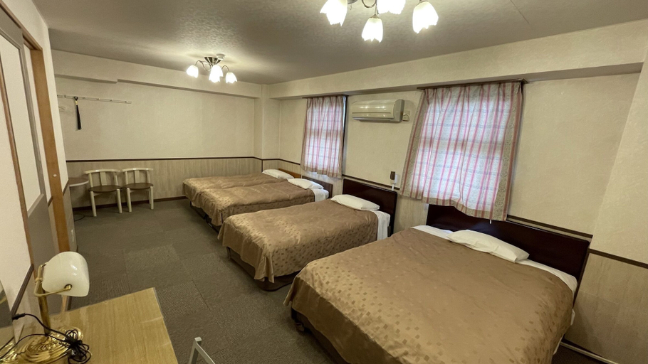 Bedroom 3, Fuji Park Hotel, Fuji
