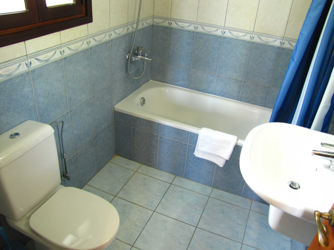 Bathroom 4, Webooking Theodora Villa