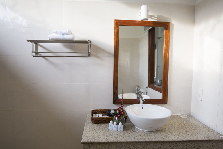 Bathroom 4, Santa Garden Resort, Phú Quốc