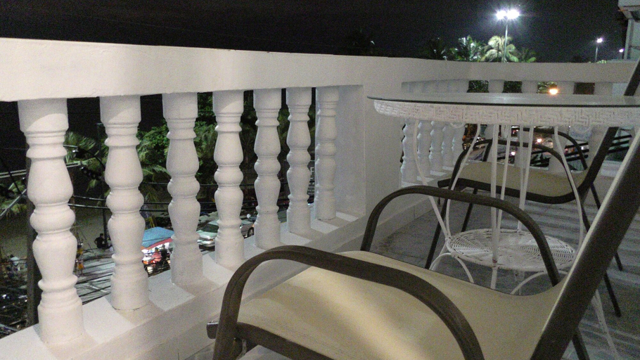 Others 5, Seaview, Pattaya