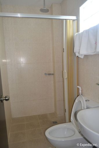 Bathroom 3, Boomerang Hotel, Angeles City