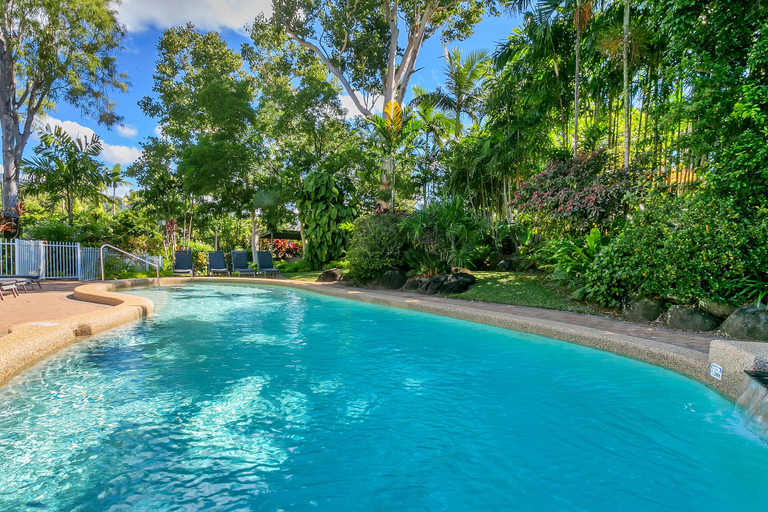 Sport & Beauty 3, Roydon Beachfront Apartments, Cairns