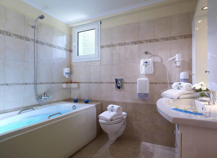 Bathroom 5, Avantis Suites Hotel, Central Greece