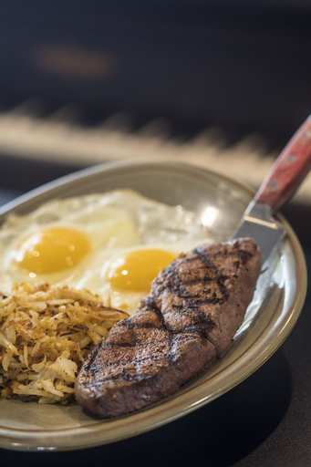 Food & Drinks 25