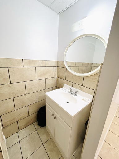 Bathroom 4, Fairway Inn by the Falls, Niagara