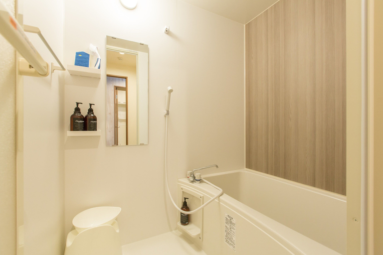 Bathroom 2, S-Dotonbori Hotel Namba, Osaka