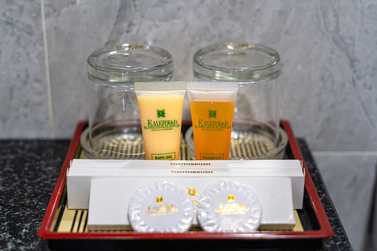 Food & Drinks 5, Emerald Central , District 3