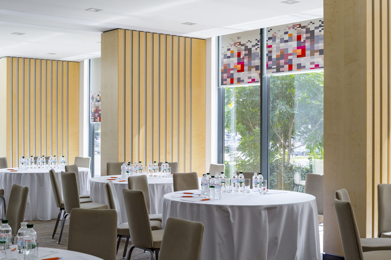 Food & Drinks 5, Sky Loft Hotel by Rixwell, Pechers'kyi