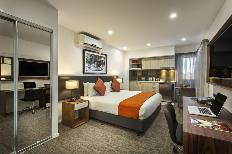 Bedroom 1, Quest Woolloongabba, Woolloongabba