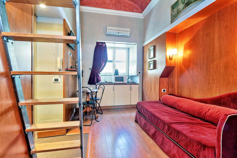 Living area 3, Verri, Rome