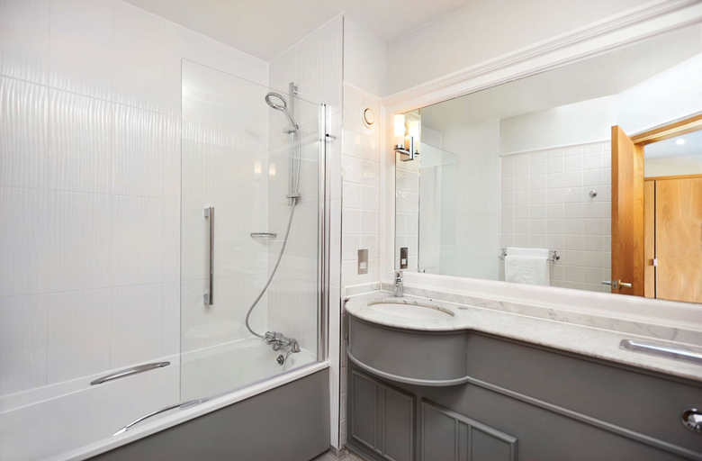 Bathroom 4, Doubletree by Hilton Coventry, Warwickshire