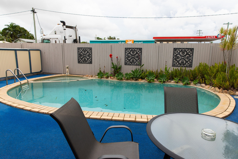 Sport & Beauty 5, Lantern Motor Inn, Mackay - Pt A
