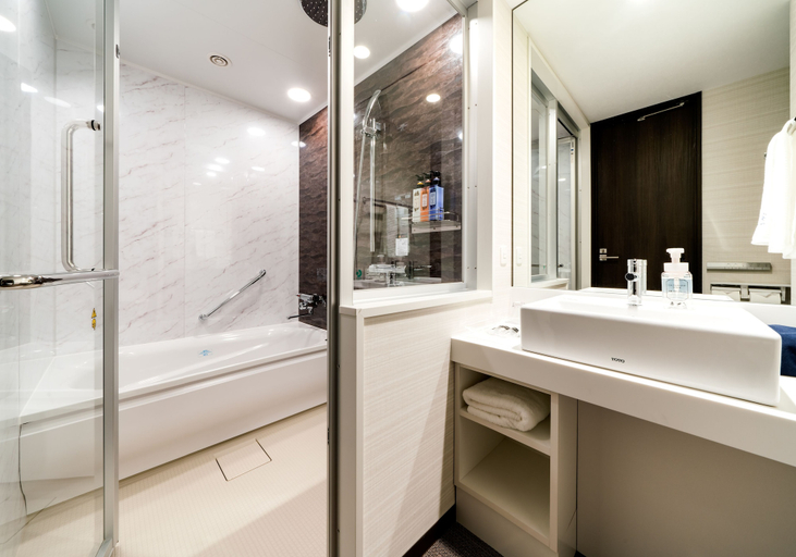 Bathroom 5, Daiwa Roynet Hotel Hiroshima Station, Hiroshima