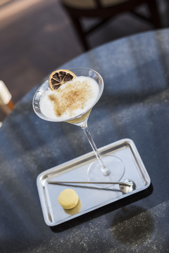 Food & Drinks 7