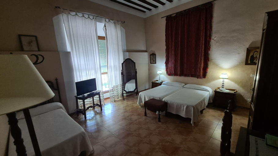 Bedroom 2, Casa Palacio Conde de Garcinarro, Cuenca