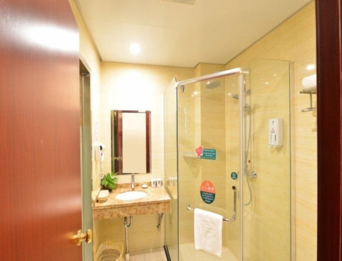 Bathroom 4, GreenTree Inn WuXi DongTing Leather City Express Hotel, Wuxi