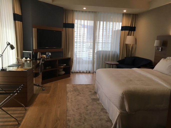 Bedroom 2, Four Points by Sheraton Izmir, Karşıyaka