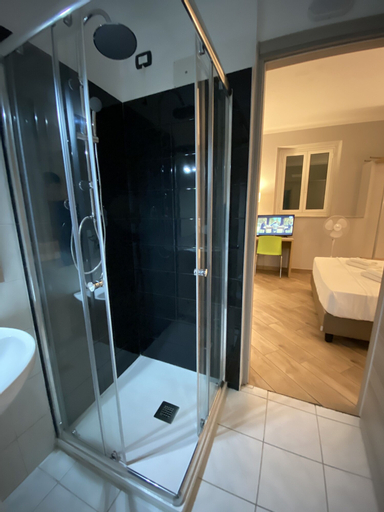 Bedroom 5, Hotel Genziana, Genova
