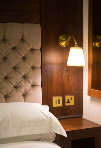 Bedroom 3, Kensington Prime Hotel, London