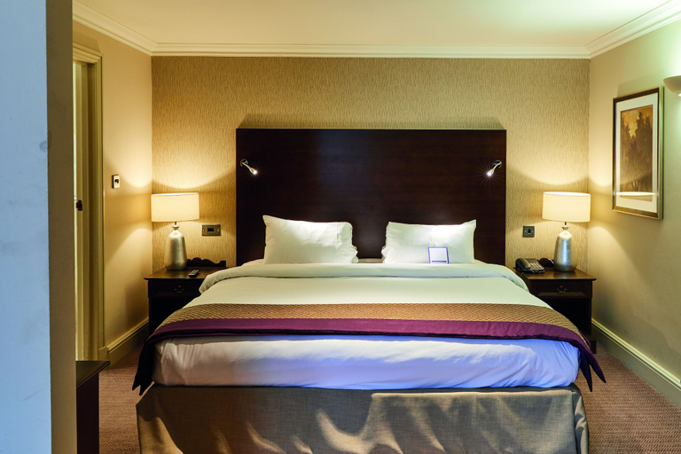 Bedroom 3, Aztec Hotel & Spa, South Gloucestershire