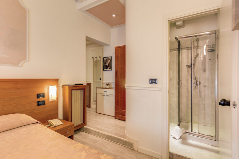 Bedroom 3, Hotel Martini, Rome