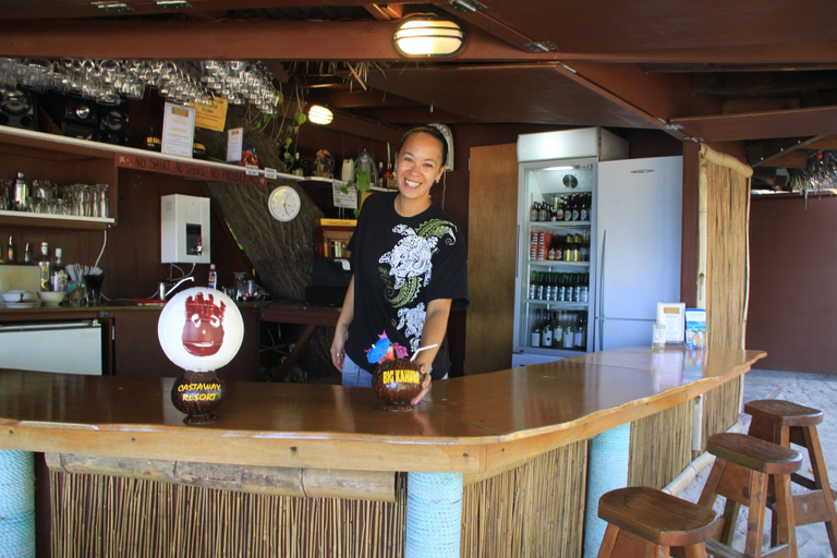 Food & Drinks 5, Castaway Resort, Rorotonga