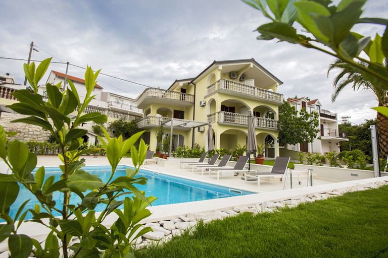 Exterior & Views 2, Apartments Bago, Trogir
