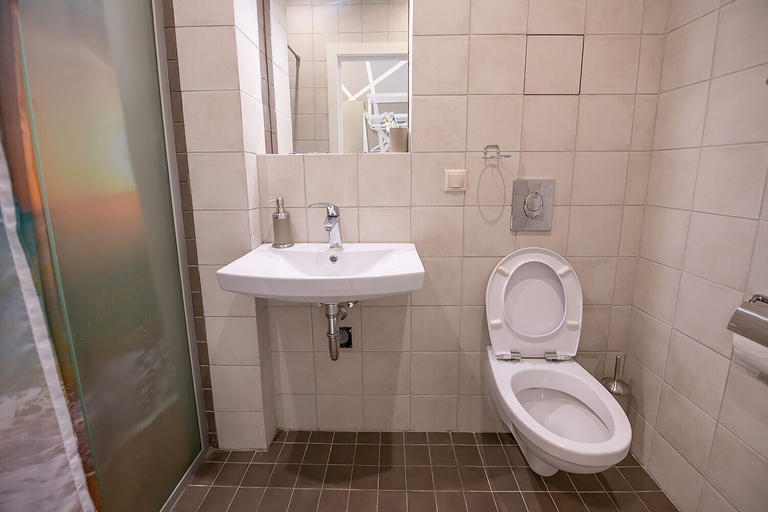 Bathroom 4, ART-FLY Mini-hotel - Hostel, South-Eastern